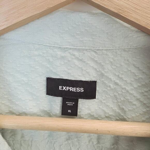 Express Shirt Mens XL Light Green Textured Button Up Short Sleeve Casual Cotton - Picture 2 of 9